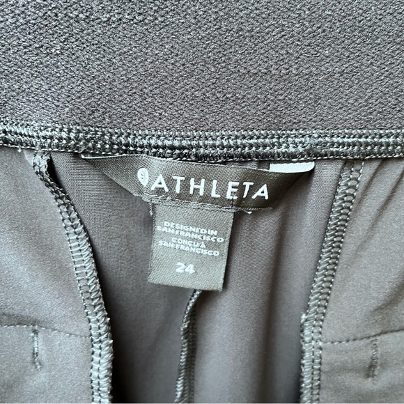 Athleta Cosmic Bermuda Shorts Black Sz 24 - Picture 4 of 14